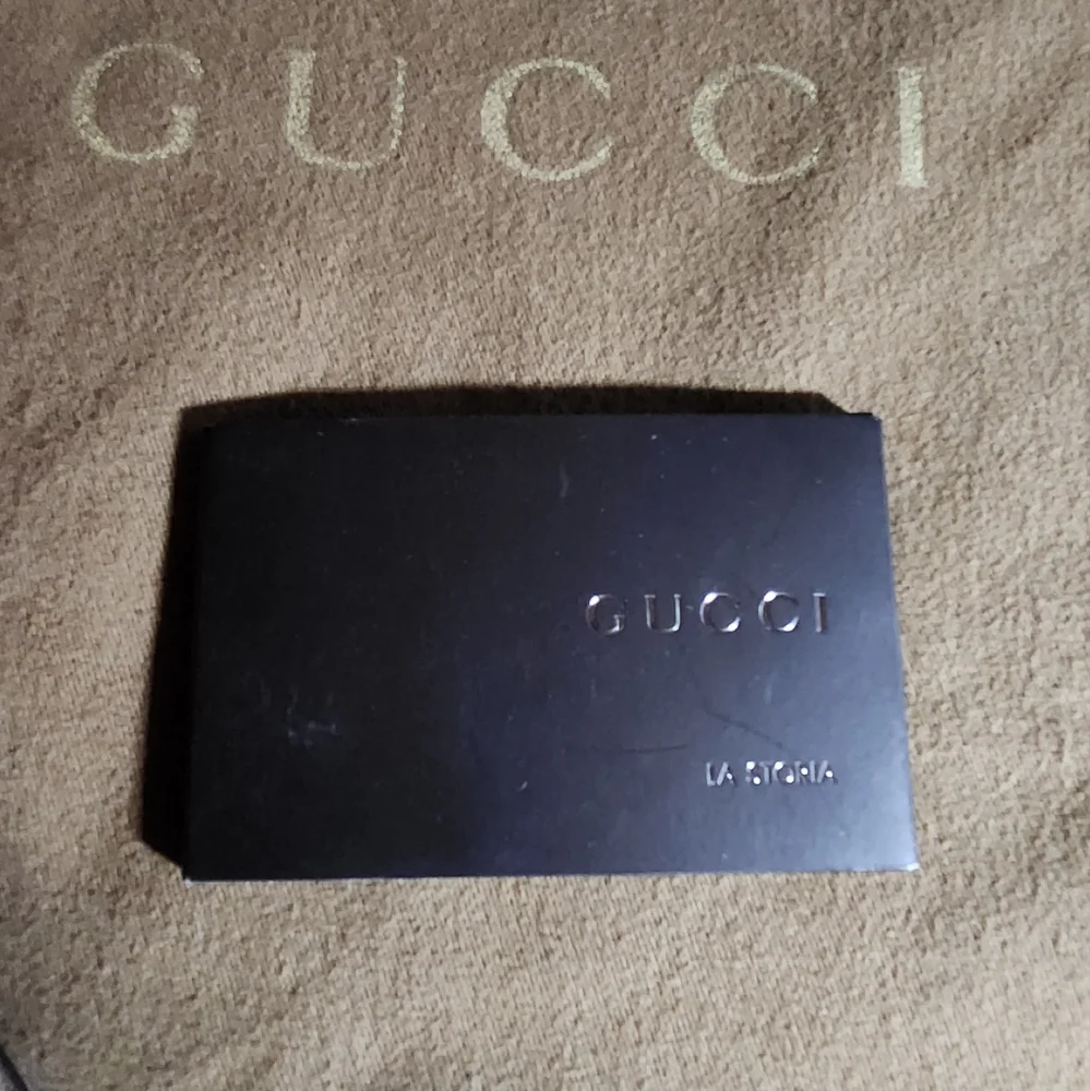 Gucci GG Canvas Med Britt Hobo & D Ring GG Canvas Compact Wallet - Picture 8 of 14